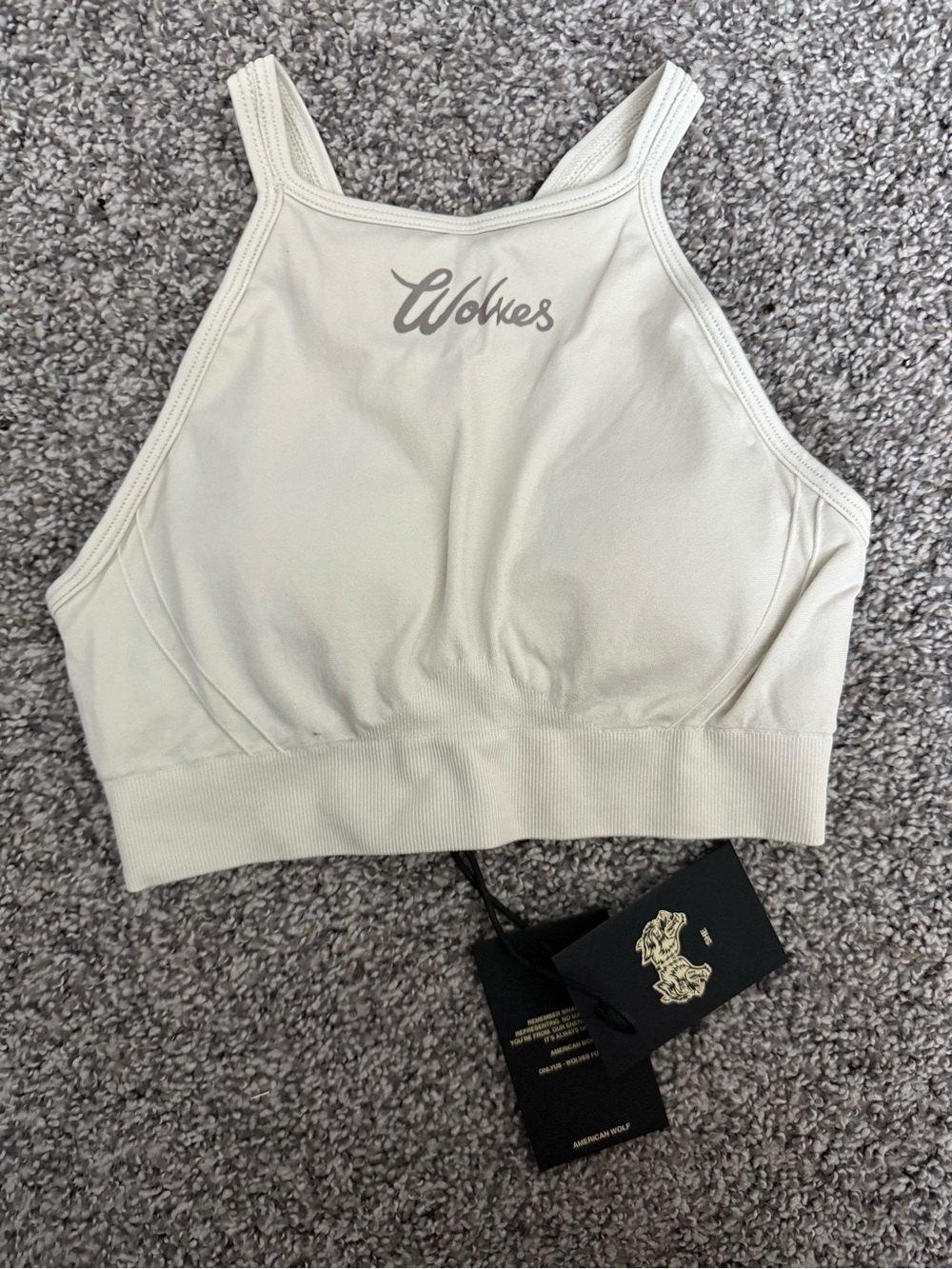 League High-Neck Sports Bra in Cream